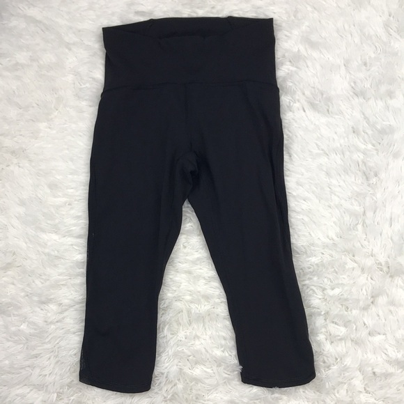 🔥$SALE$🔥 Lululemon Train Times Crop (17") Black - Picture 1 of 6